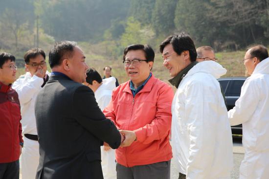 아름다운 농장 나무심기 행사