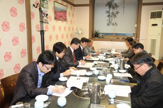 신임 회장단, 첫 회장단 회의 열어