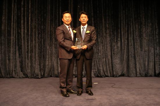 축산관련단체협의회 공로패 전달