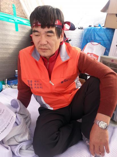 단식농성 8일차, 건강이 쇠약해진 이병규 한돈협회장