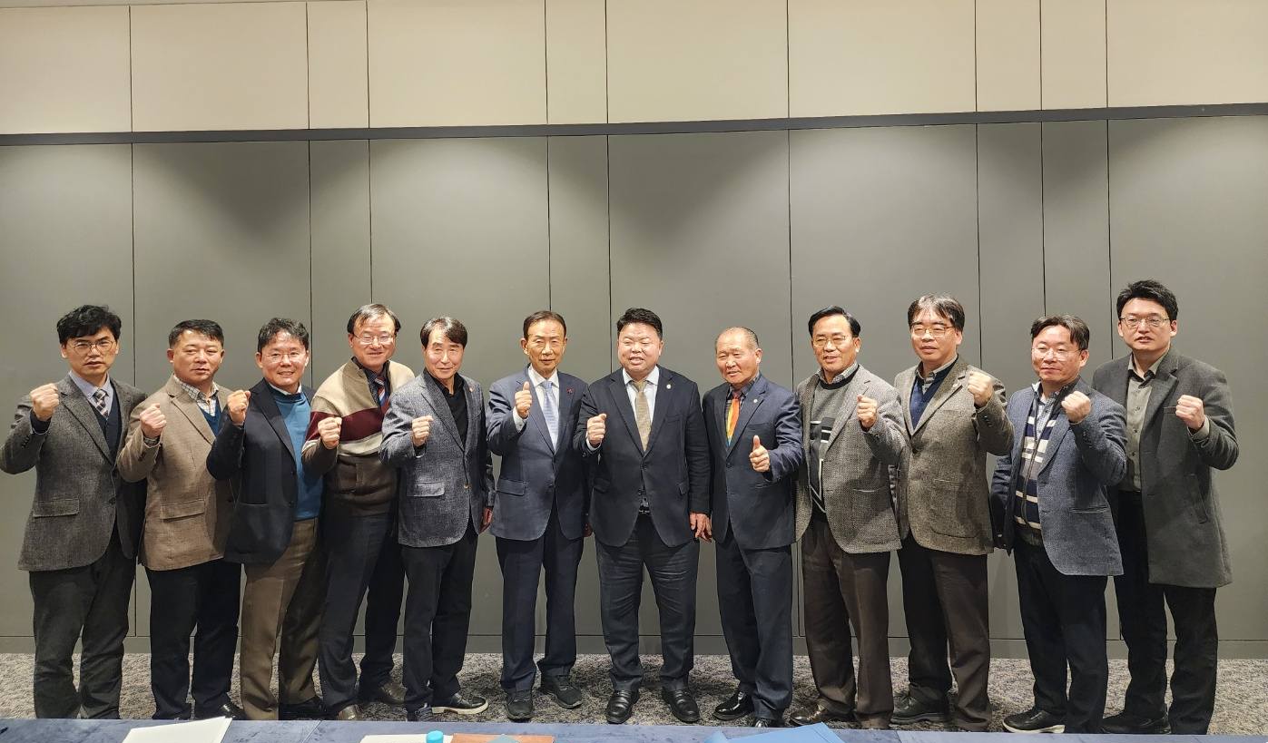 [활동] 한돈협 21대 회장단, 원로위원·고문 간담회 개최