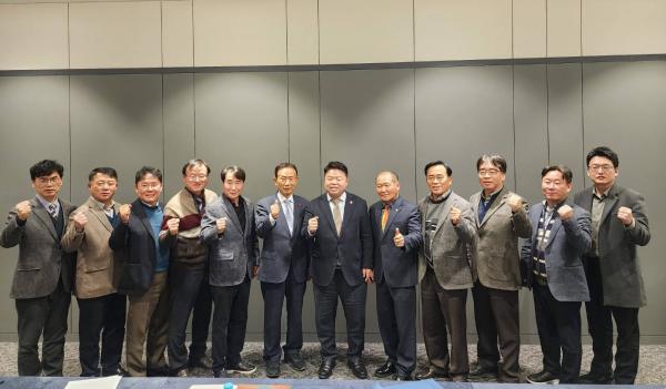 [활동] 한돈협 21대 회장단, 원로위원·고문 간담회 개최