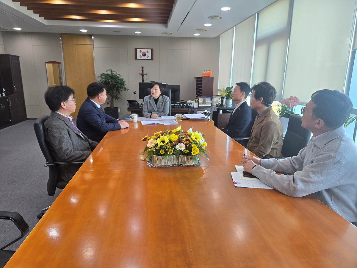 이기홍 신임 회장, 송미령 농식품부 장관 면담