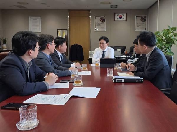[활동] 한돈협, 가축분뇨 자원화 촉진법 제정 등 4대 핵심 과제 김종구 차관에 전달 