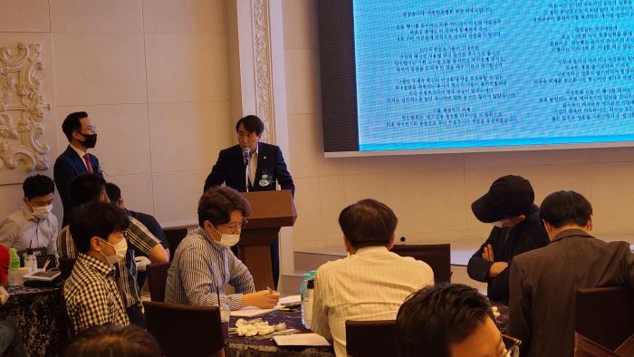 국산 분사식(피내접종)주사기 발표회