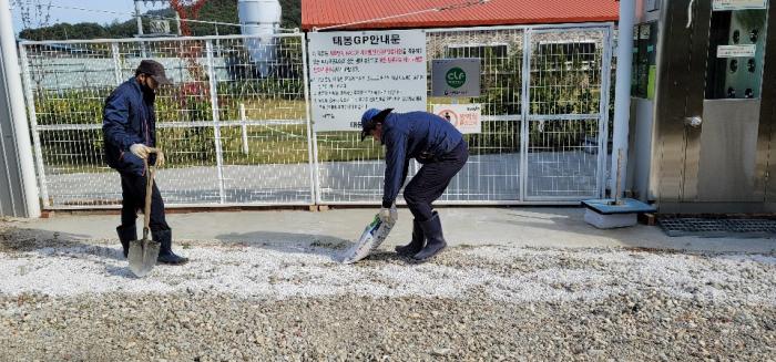 (1014)(철원지부)화천발 양돈장 ASF 관련 철원지역 농가 소독 및 차단방역 사진