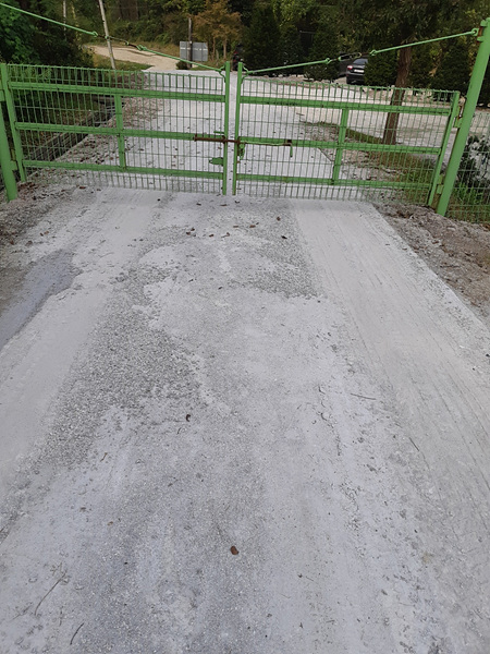 ASF 관련 농가 출입차단 및 차단방역 사진