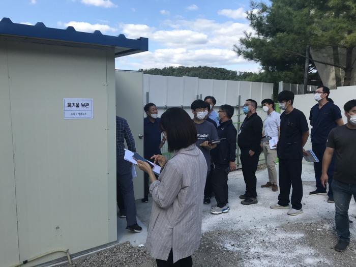 9월 22일 재입식을 위한 합동점검자 교육장면(북부유전자)