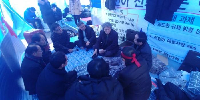 [0212]미허가축사 적법화 천막농성장 경남도협의회 방문 등