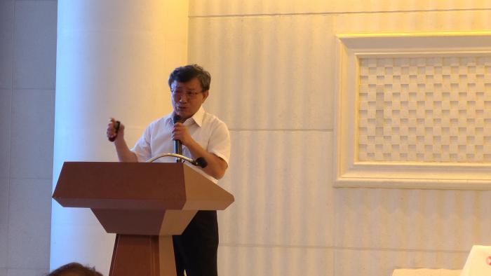 국산 분사식(피내접종)주사기 발표회