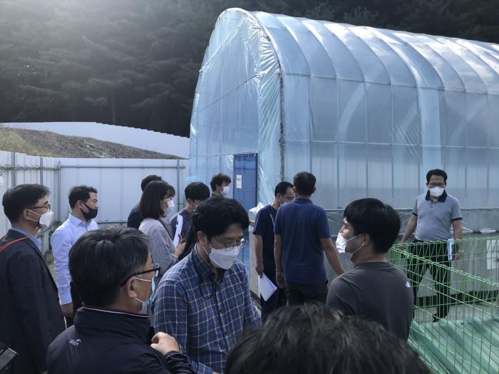 9월 22일 재입식을 위한 합동점검자 교육장면(북부유전자)