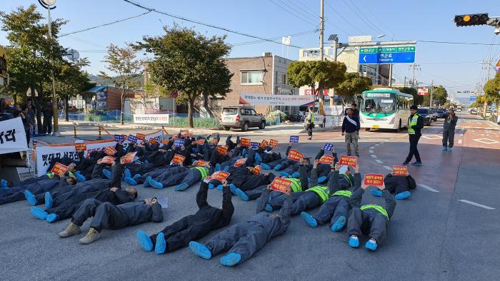 10/14 연천 농가의 '예방적 살처분 즉각 중단' 요구 집회
