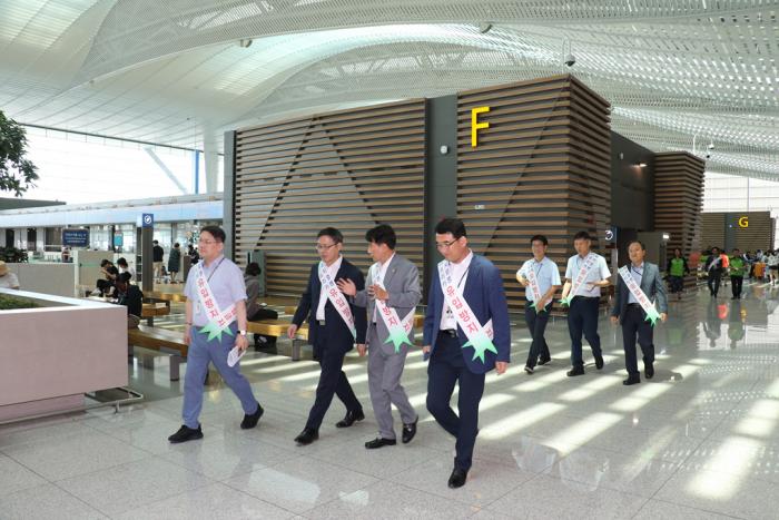 ASF 발생국 여행 자제·불법 축산물 반입금지 예방 캠페인